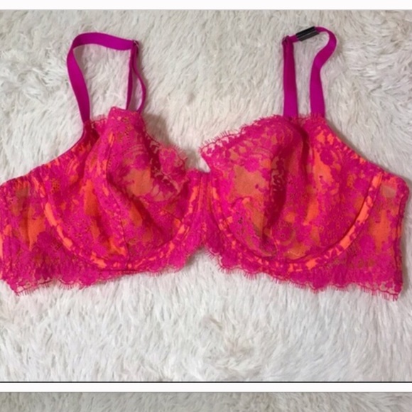 NWT- VS VERY SEXY UNLINED LACE BRA - Picture 3 of 6